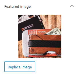adding a featured image in a product review blog post